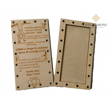 Drewniana kartka urodzinowa dla chłopca na śruby 2