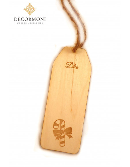 drewniana zawieszka na prezenty z laską świąteczną